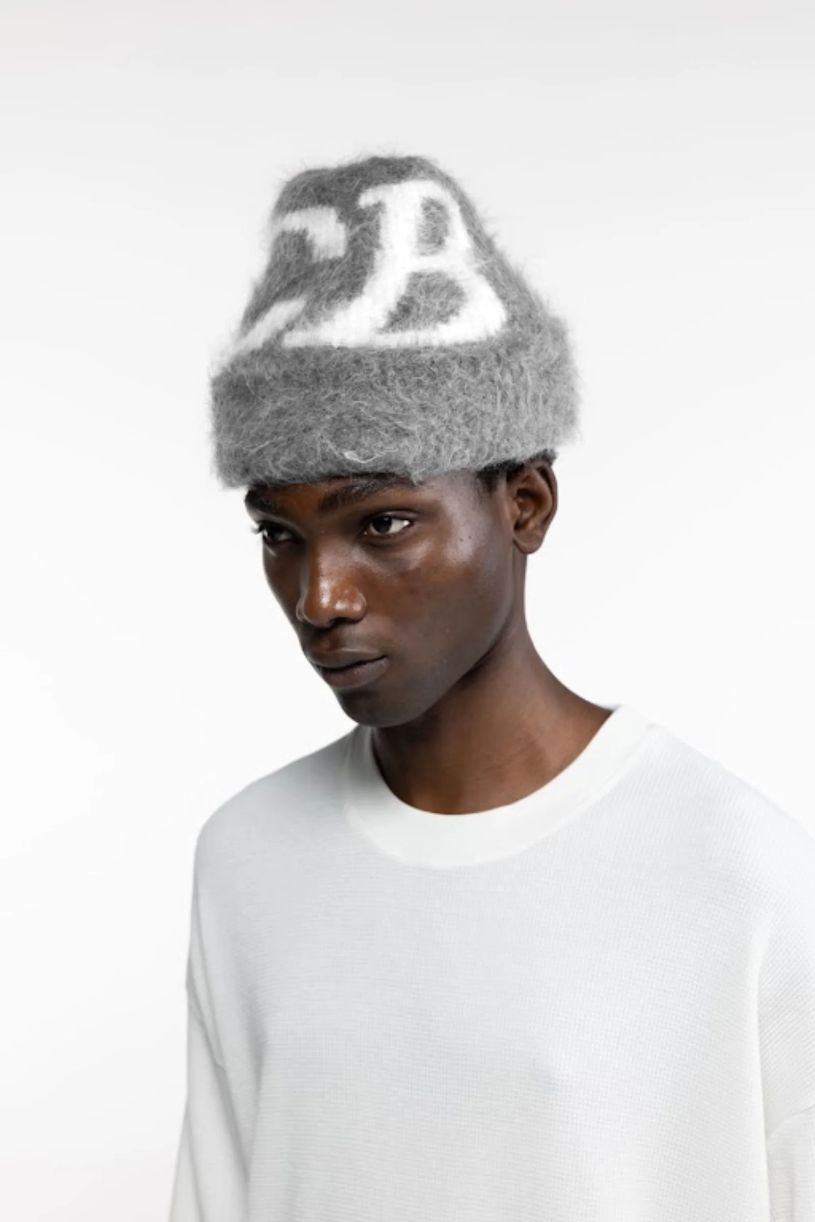 ALPACA KNIT BEANIE - Image 3