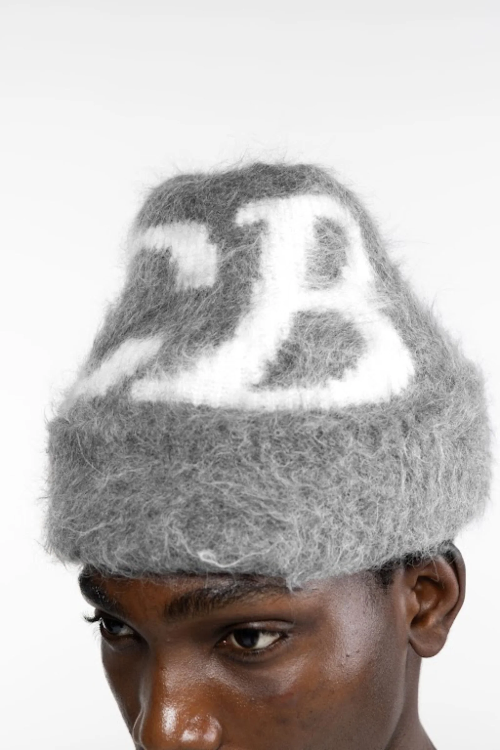 ALPACA KNIT BEANIE - Image 4